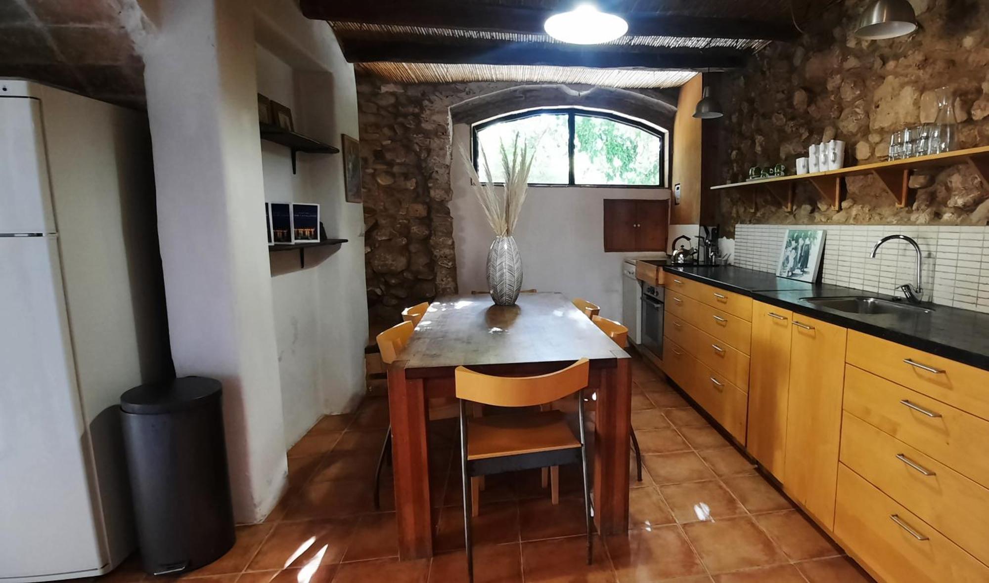 Cal Pau Cruset Guest House Torrellas de Foix Exterior photo